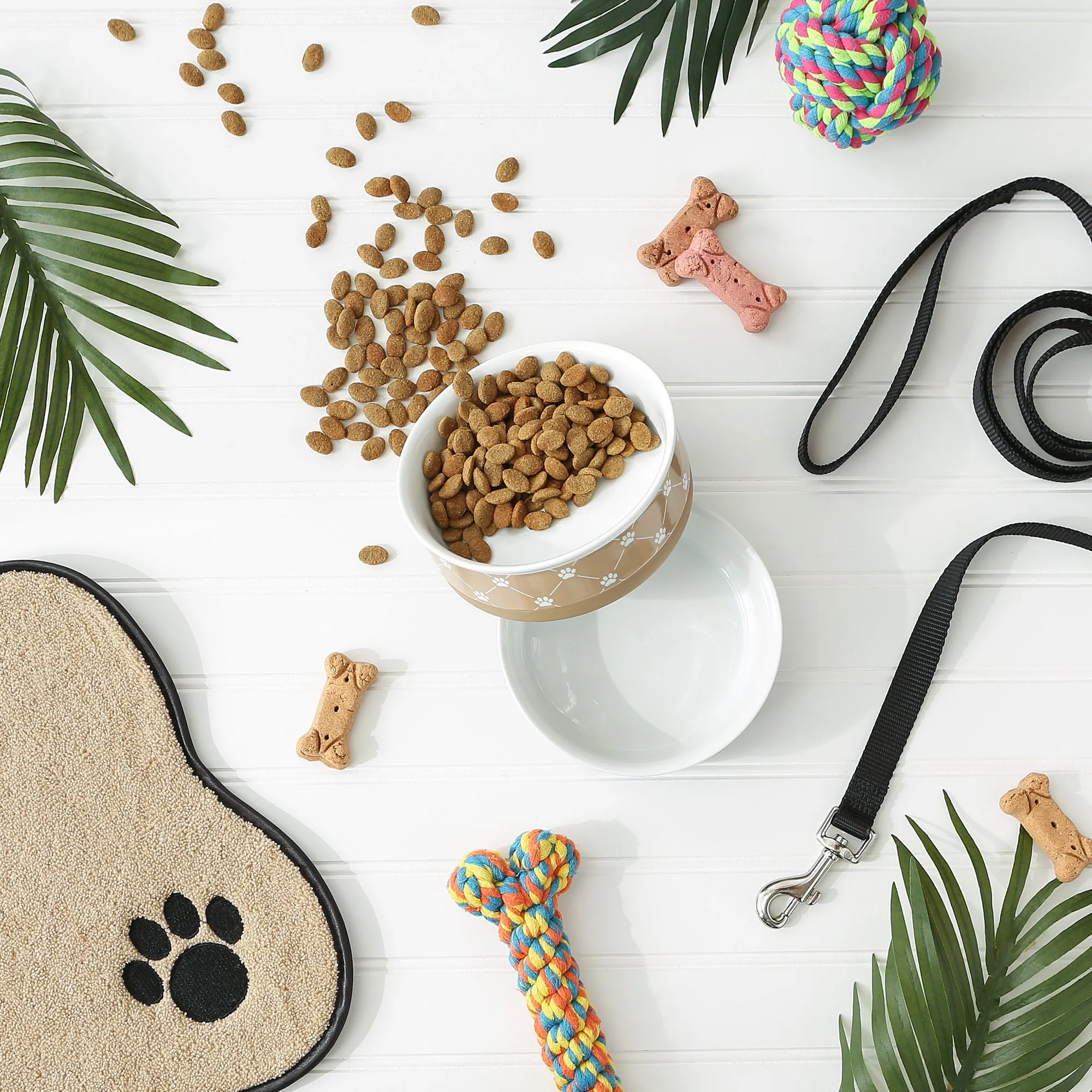 Taupe Trellis Paw Print Pet Bowl Set/2, Medium - 1.5 C. Capacity